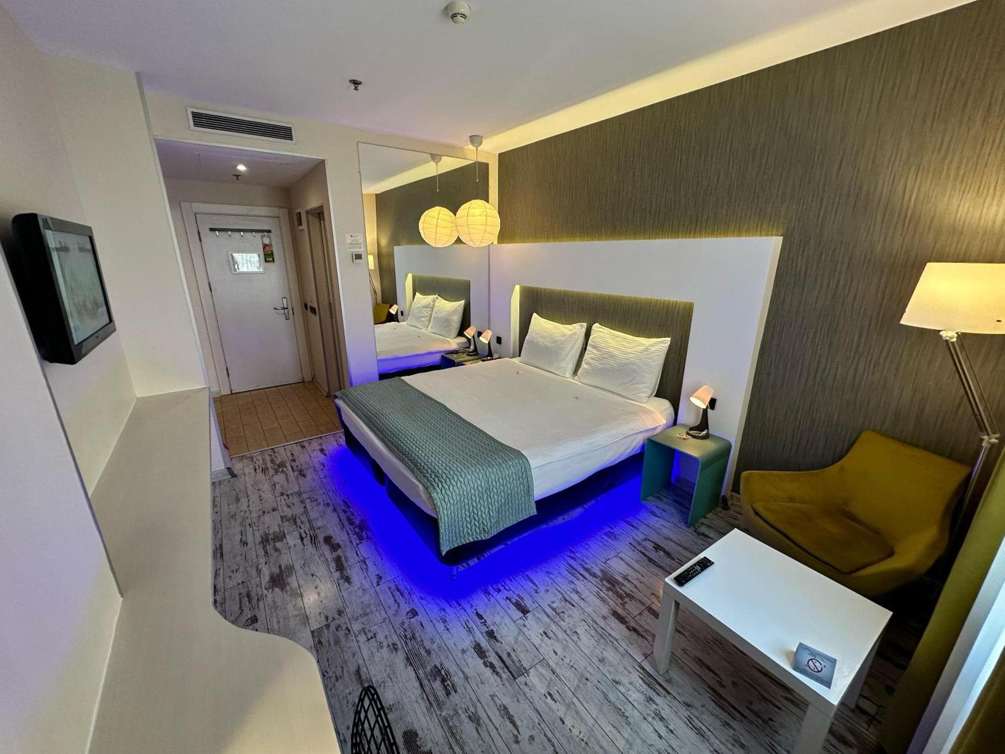 Tempo Hotel 4Levent Стамбул Экстерьер фото