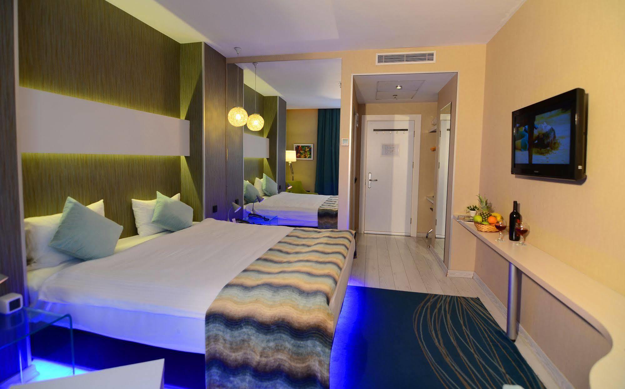 Tempo Hotel 4Levent Стамбул Экстерьер фото