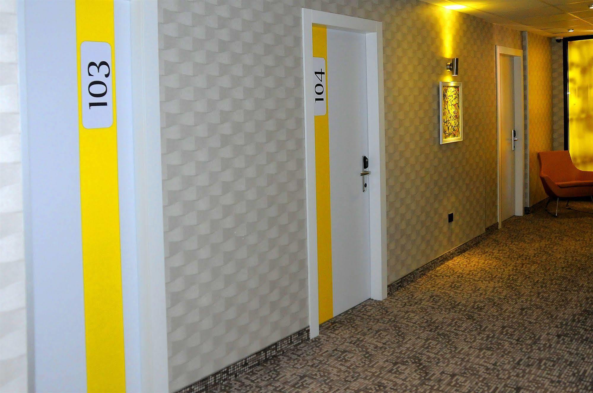 Tempo Hotel 4Levent Стамбул Экстерьер фото